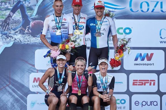 28 november 2016 – Michelle Versterby victory at Ironman® in Cozumel